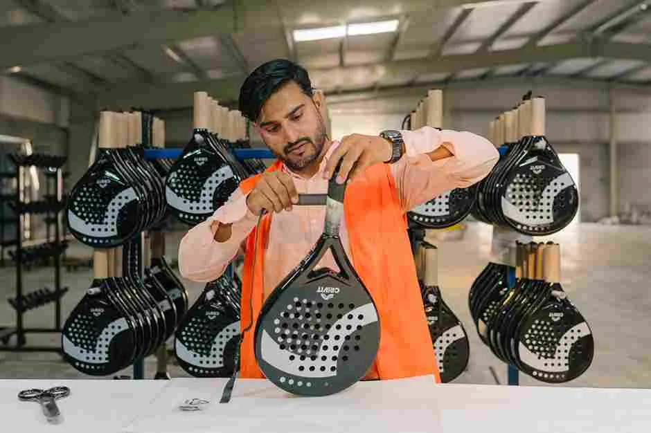 Padel handel working